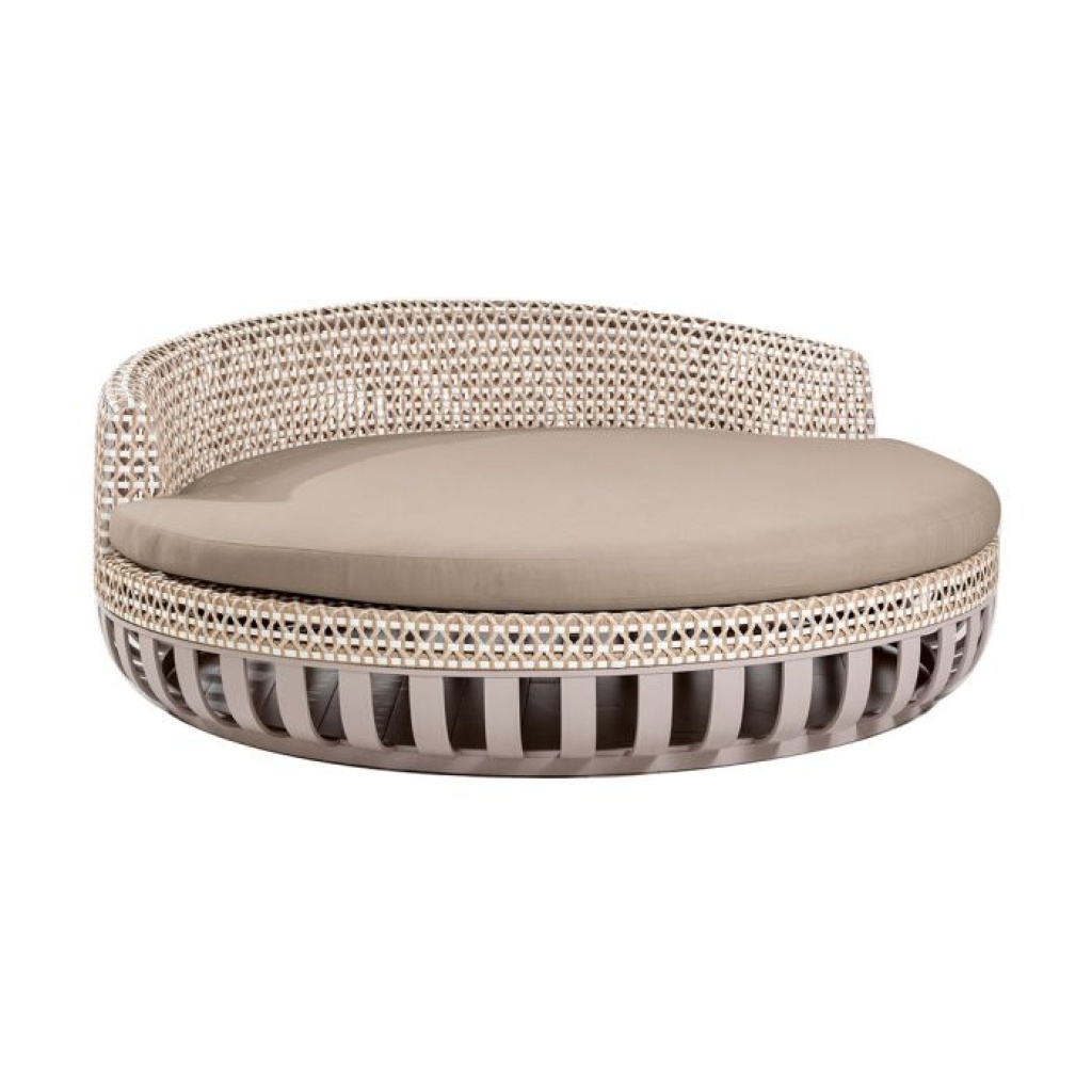 StyleNations_VASE-RATTAN-SUN-LOUNGER