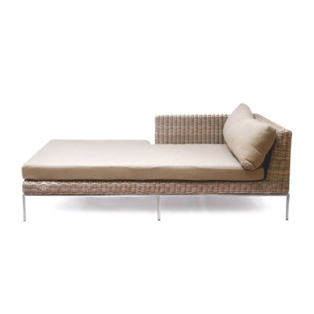 Sonia Chase – Elegant and Refined Seating