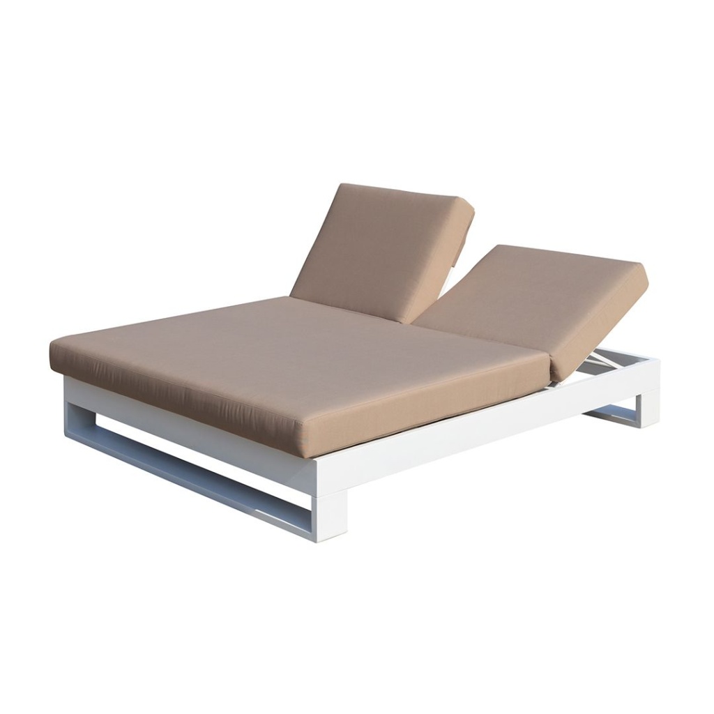 StyleNations_PAVILION-SUN-LOUNGER-1