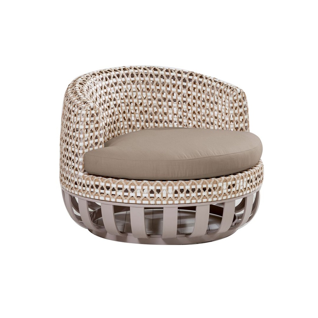 StyleNations_VASE-RATTAN-LOUNGE-CHAIR