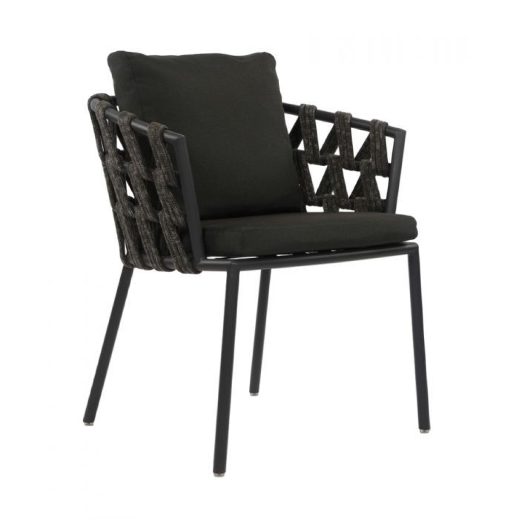 winnie_armchair_1