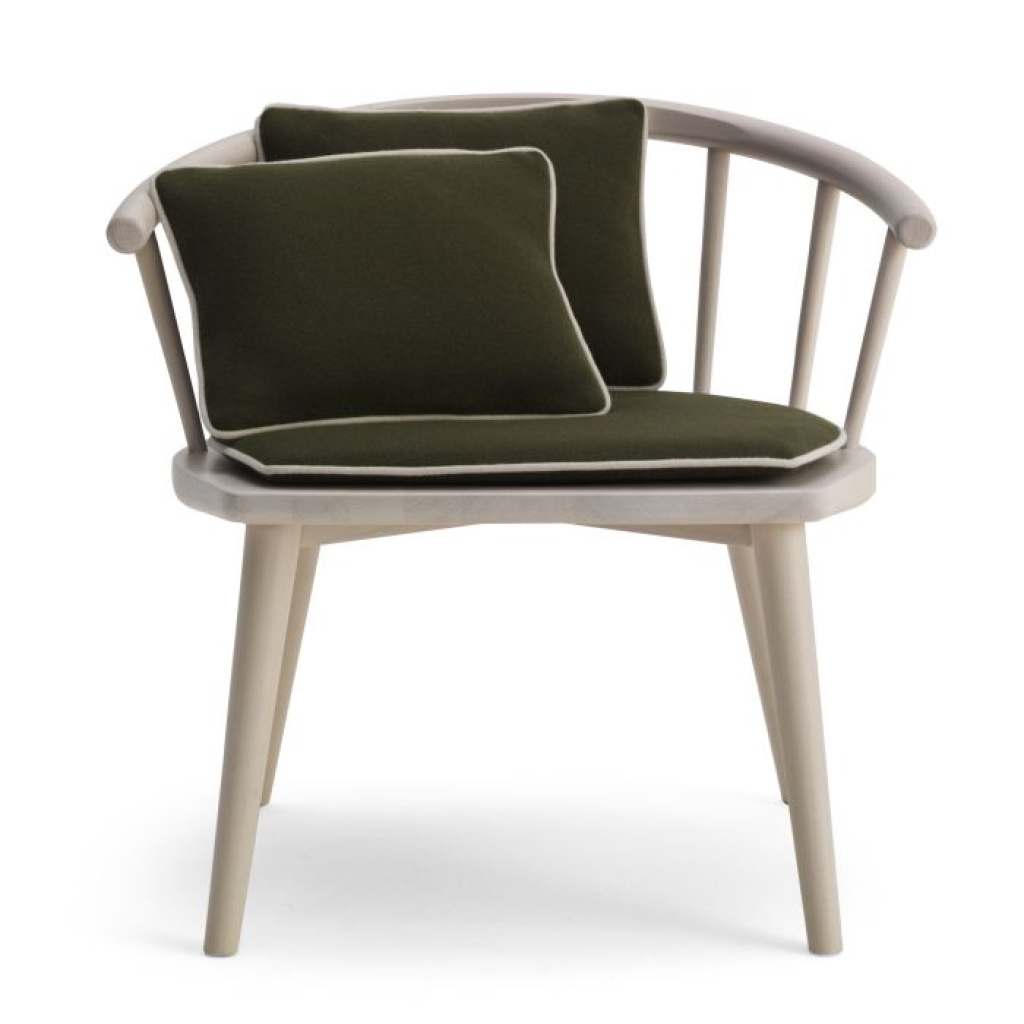 W_606_with_cushions_7