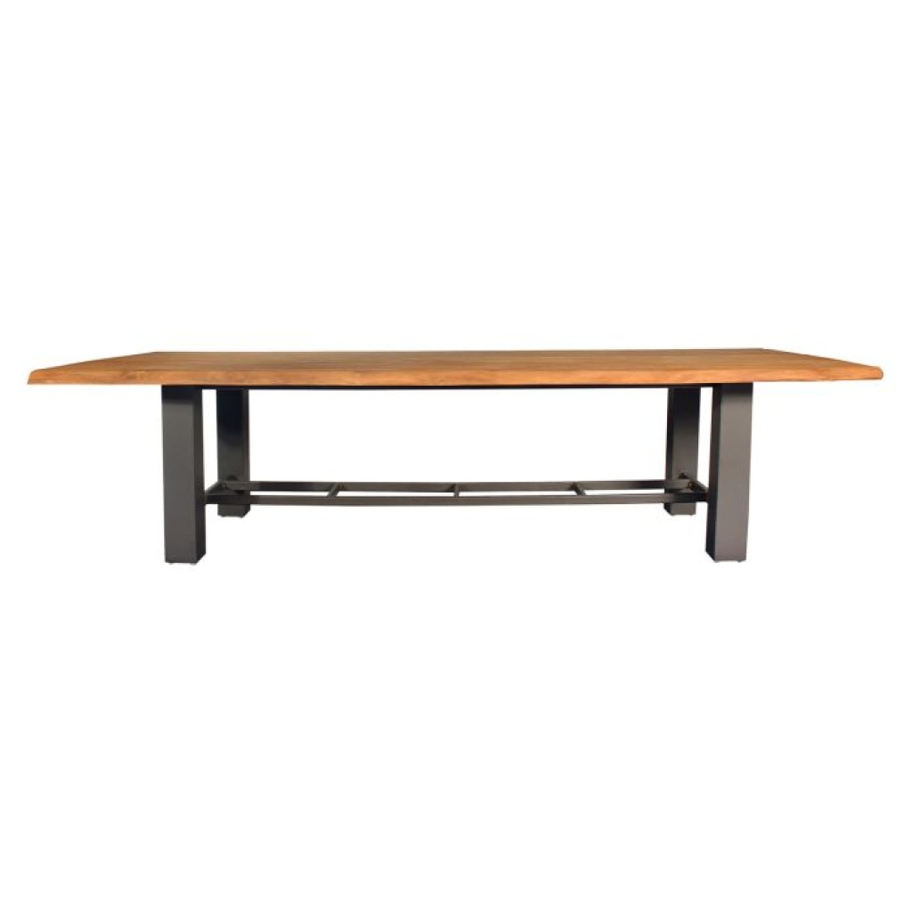 giant_dining_table_1_5