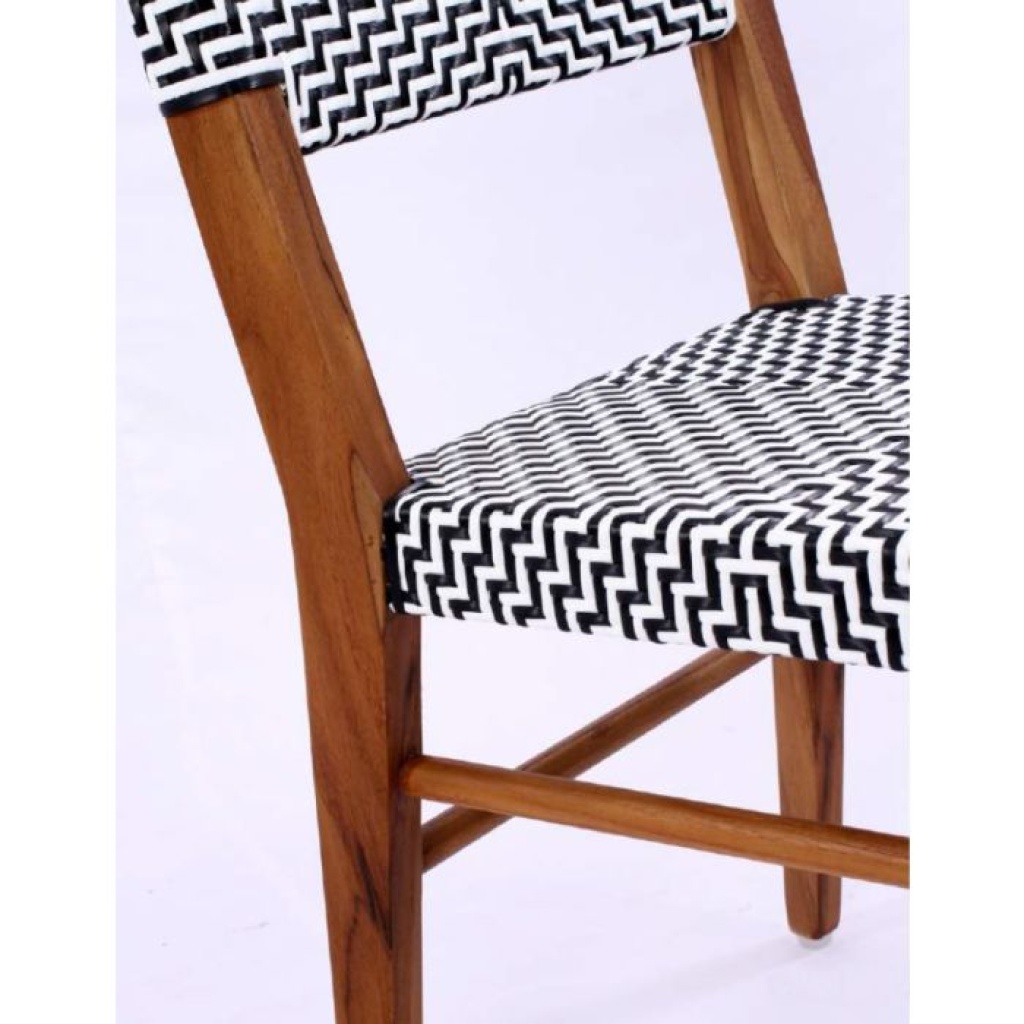nias_chair_2
