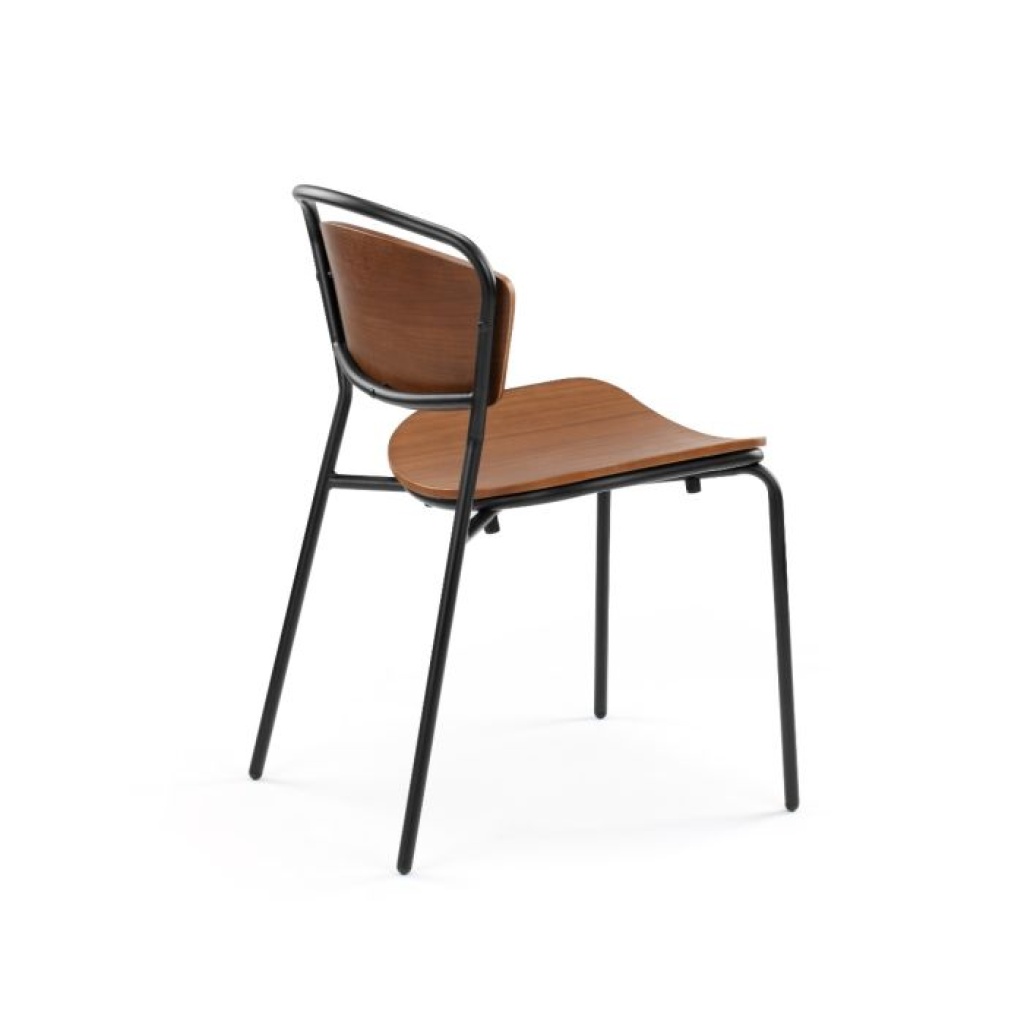 thru_chair_rear