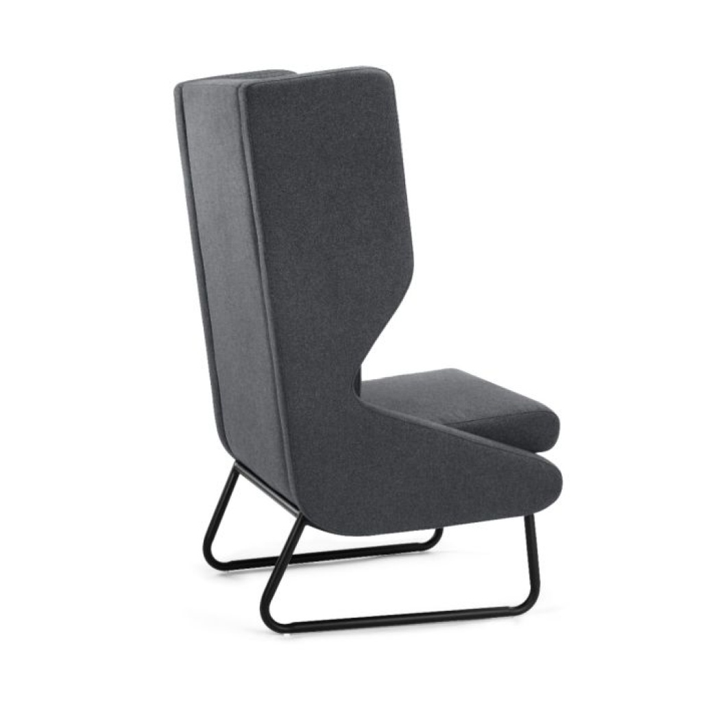 wing_lounge_char_gry_rear