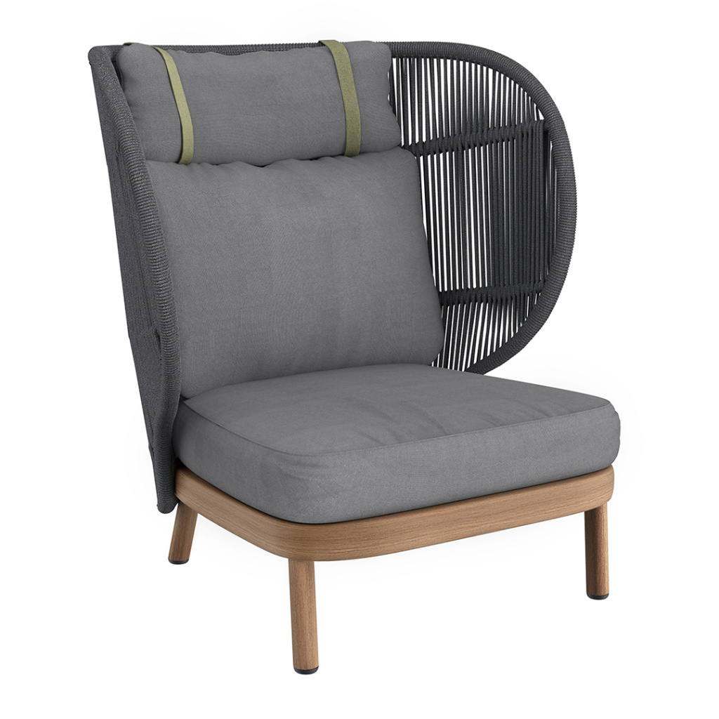 JUMBO HIGHBACK LOUNGE ARMCHAIR 1