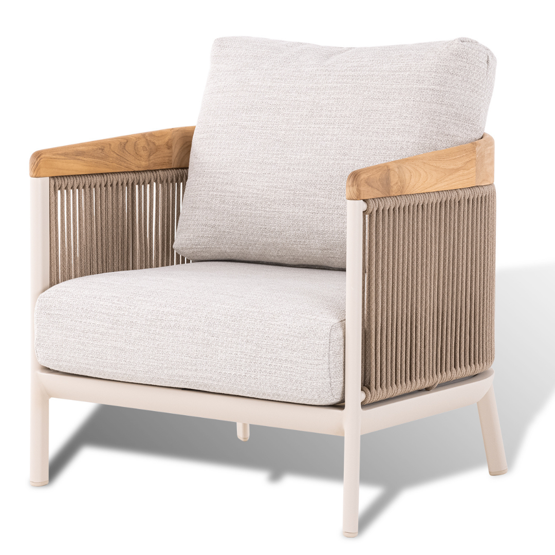 BIENNO LOUNGE CHAIR